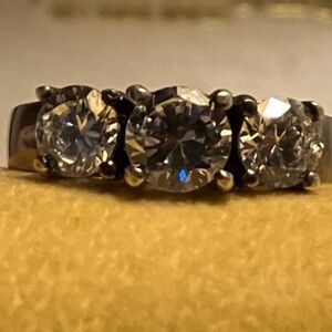 New 7.5ct Man Made Diamond 925 Silver Jeweler Made Ring in Box